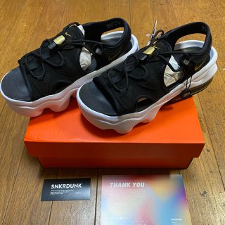 ナイキ(NIKE)のNIKE KOKO SANDAL エアマックス ココ サンダル 黒白 23cm(サンダル)