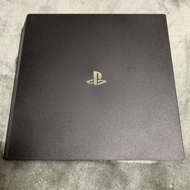 ps4 pro CUH-7200BB01 1TB 1