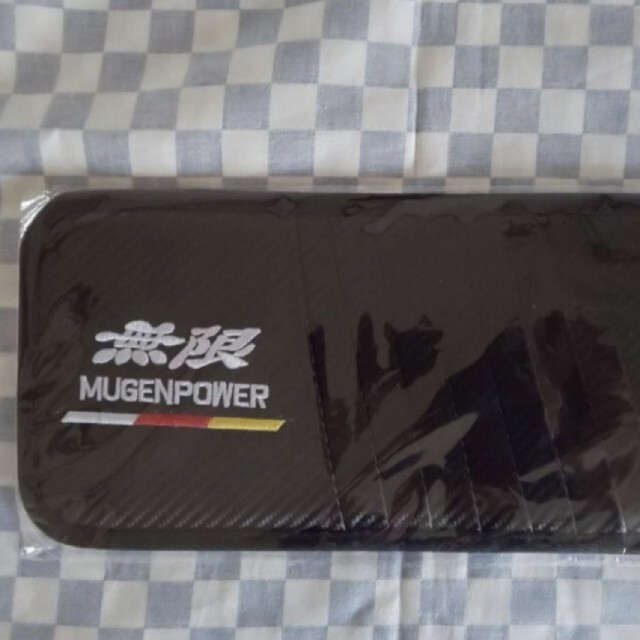 MUGEN 無限 サンバイザーカバー サンシェード 収納ポケット付き 1個 自動車/バイクの自動車(車内アクセサリ)の商品写真