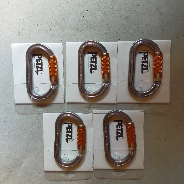 PETZL - ペツル OKカラビナ 5つセット プラスキャプティブ3つの通販