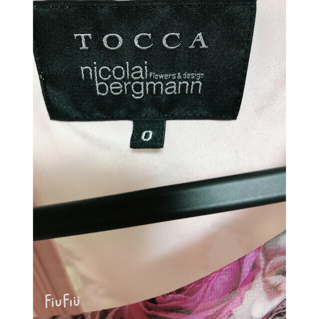 ワンピース美品☆TOCCA☆ニコライバーグマンコラボワンピ