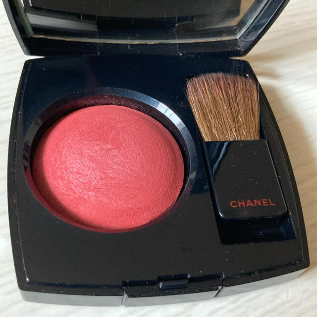 CHANEL(シャネル)のCHANEL ジュ コントゥラスト　320 ルージュ プロフォン コスメ/美容のベースメイク/化粧品(チーク)の商品写真