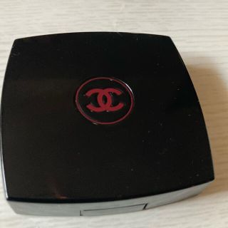 シャネル(CHANEL)のCHANEL ジュ コントゥラスト　320 ルージュ プロフォン(チーク)