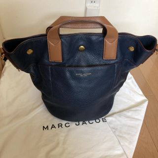 マークジェイコブス(MARC JACOBS)のマークジェイコブス　レザーバック紺牛革 ×茶色2WAYショルダー、ハンドバック(ショルダーバッグ)