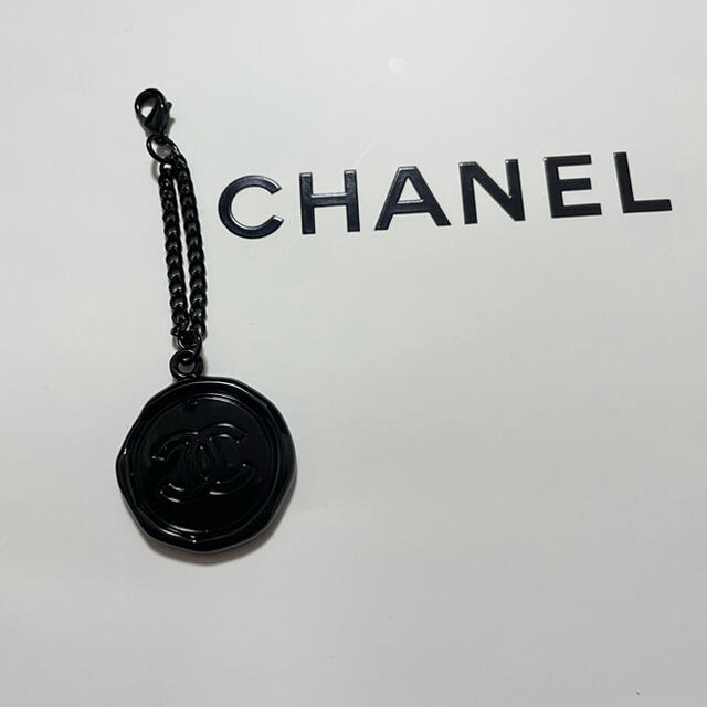 CHANEL(シャネル)の★引越しSALE★CHANEL 非売品アクセサリーチャーム エンタメ/ホビーのコレクション(ノベルティグッズ)の商品写真