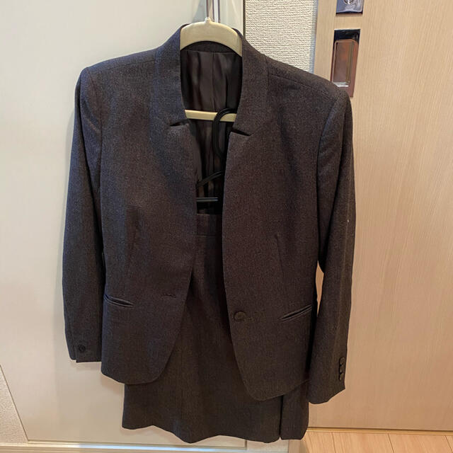 THE SUIT COMPANY(スーツカンパニー)のダークブラウン サイズ36 ウィメンズスーツ（THE SUIT COMPANY） レディースのフォーマル/ドレス(スーツ)の商品写真