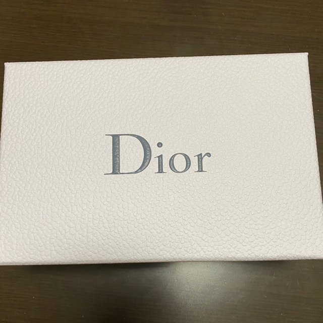 Dior(ディオール)の✨サンク クルール クチュール ✨サマー デューン✨ コスメ/美容のベースメイク/化粧品(アイシャドウ)の商品写真