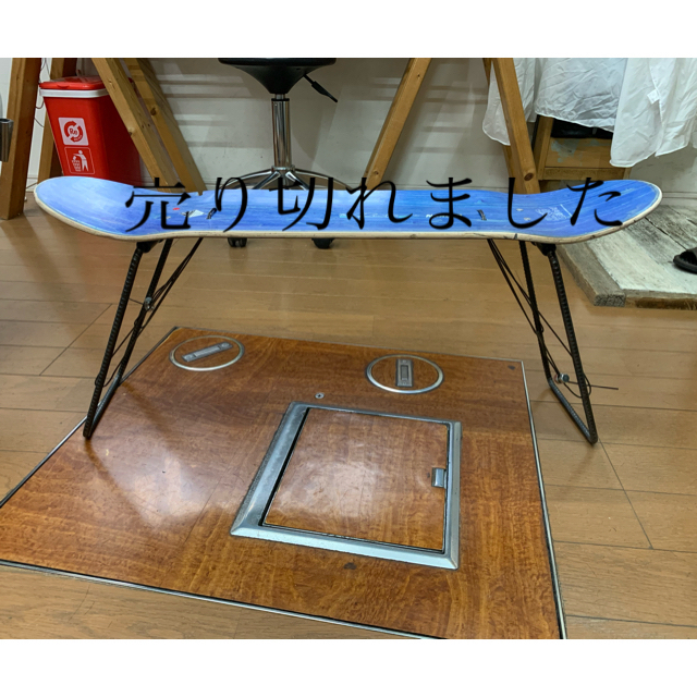 スケボー　テーブル　折りたたみアウトドアテーブル　ナルト　疾風伝 スポーツ/アウトドアのアウトドア(テーブル/チェア)の商品写真