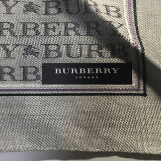 バーバリー(BURBERRY)のBurberryハンカチ(ハンカチ/ポケットチーフ)