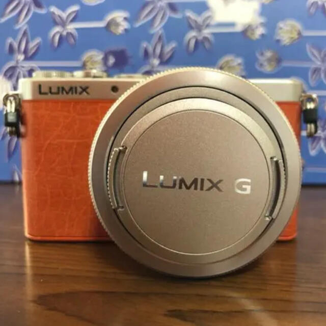 Panasonic(パナソニック)のパナソニック　LUMIX スマホ/家電/カメラのカメラ(ミラーレス一眼)の商品写真