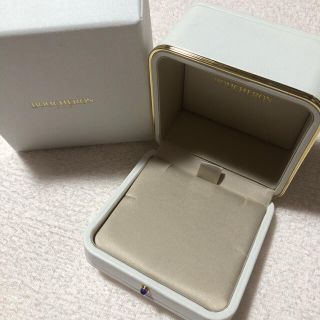 ブシュロン(BOUCHERON)のブシュロン　ネックレスボックス　外箱付き　超美品(ネックレス)