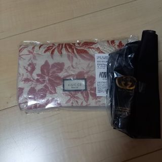 破格値下げ】 GUCCI ノベルティ 香水 グッチ コフレ 希少ポーチ その他