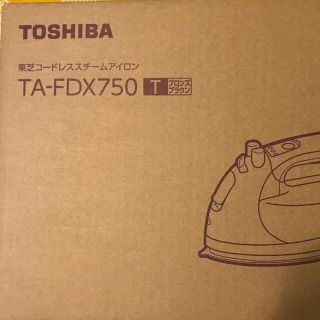 トウシバ(東芝)の東芝　コードレス　スチームアイロン　TA-FDX750(アイロン)