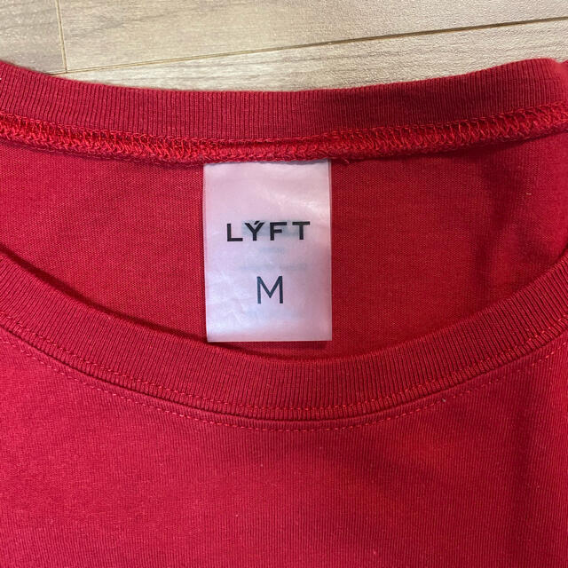 LYFT オーバーサイズTシャツ　レッド Mサイズ　 メンズのトップス(Tシャツ/カットソー(半袖/袖なし))の商品写真