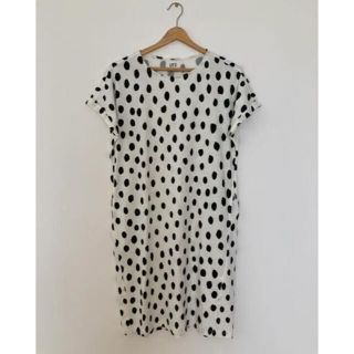 ユニクロ(UNIQLO)のUNIQLO ユニクロ　ワンピース　スカンジナビアンパターンコレクション(ひざ丈ワンピース)