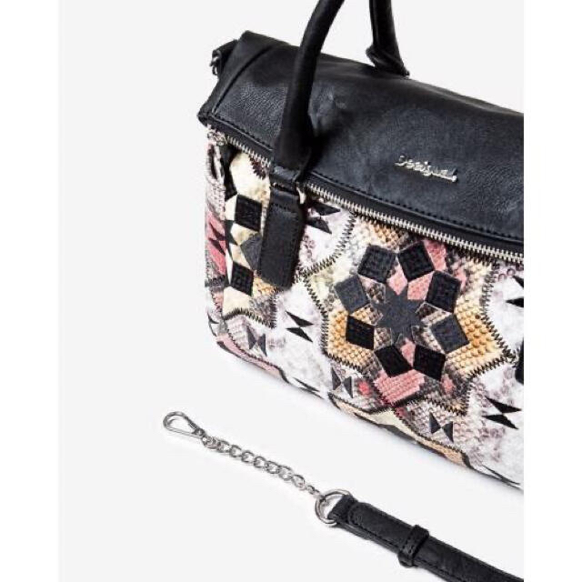 新品✨デシグアル パッチワークレザー風ショルダーバッグ 大特価‼️ 6