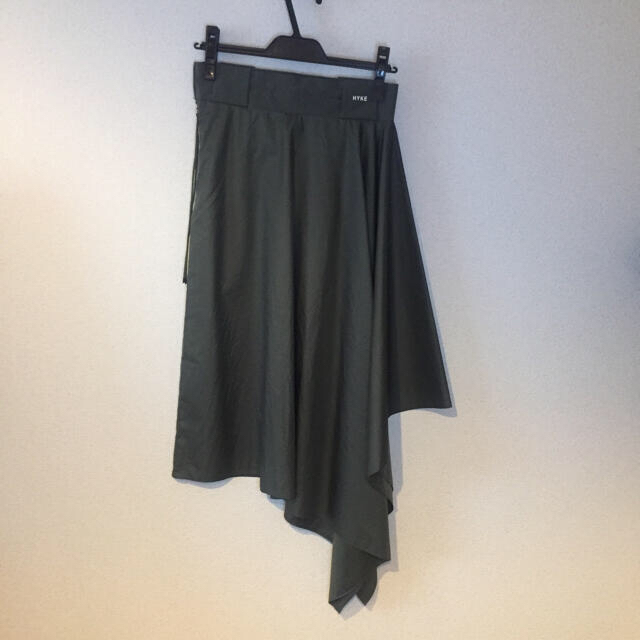 HYKE(ハイク)のHYKE × north face スカート レディースのスカート(ひざ丈スカート)の商品写真