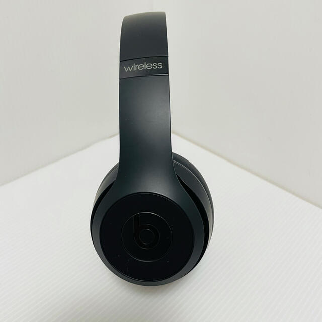 Beats by Dr Dre(ビーツバイドクタードレ)のbeatssolo3wirelessヘッドフォン　マットブラック スマホ/家電/カメラのオーディオ機器(ヘッドフォン/イヤフォン)の商品写真