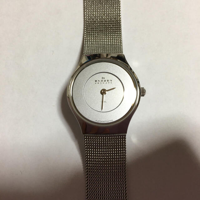 SKAGEN(スカーゲン)のスカーゲン　腕時計　シルバー　① レディースのファッション小物(腕時計)の商品写真