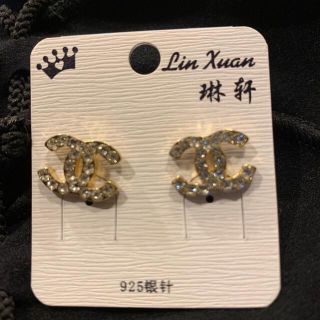 キラキラピアス(ピアス)