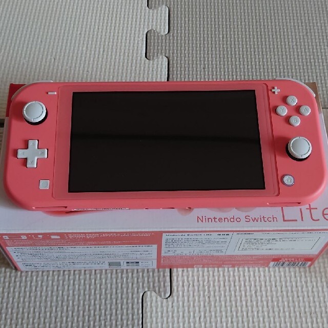 NintendoswitchLite 本体　コーラル