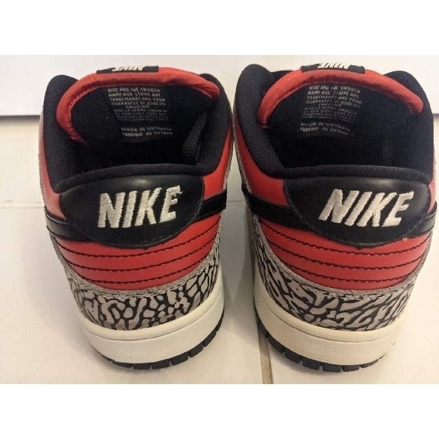 NIKE(ナイキ)のマイケル富岡様専用 2点 Nike Dunk SB Low Supreme メンズの靴/シューズ(スニーカー)の商品写真