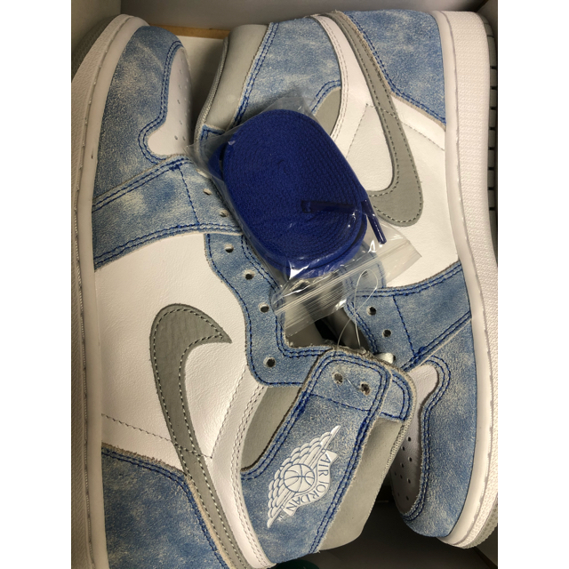 NIKE AIR JORDAN 1 HIGH OG HYPER ROYAL