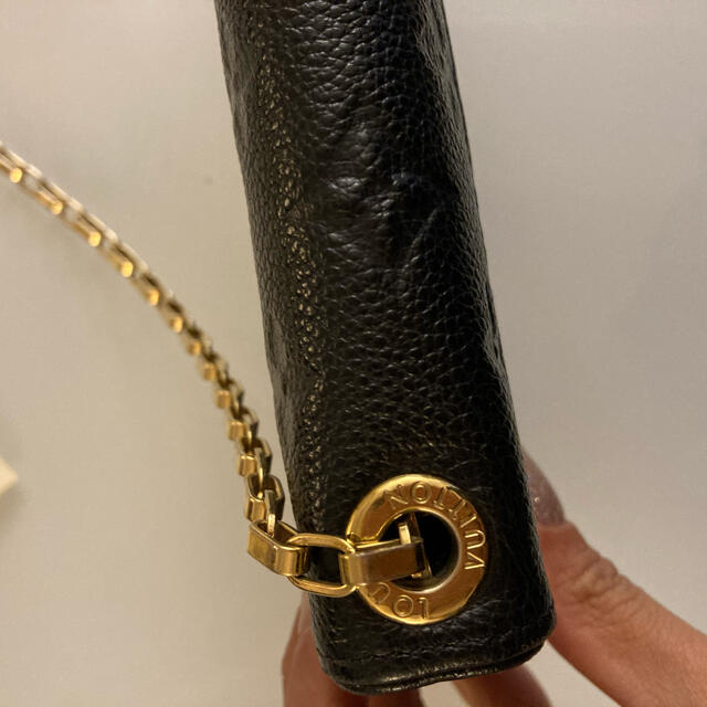 LOUIS VUITTON(ルイヴィトン)の交渉中　ルイヴィトン　チェーンウォレット レディースのファッション小物(財布)の商品写真