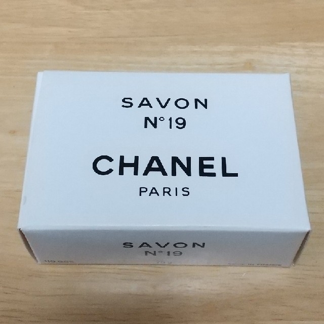 CHANEL(シャネル)のシャネル CHANEL NO°19   サヴォン   石けん 未使用 コスメ/美容のボディケア(ボディソープ/石鹸)の商品写真