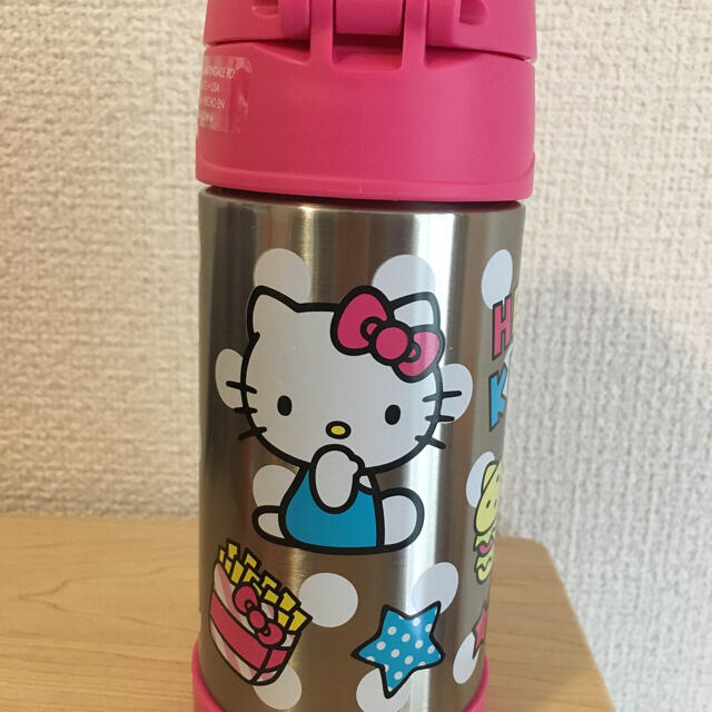 THERMOS(サーモス)の日本未入荷❣️廃番品　サーモス ストローボトル ハローキティ 水筒 ストローマグ キッズ/ベビー/マタニティの授乳/お食事用品(水筒)の商品写真