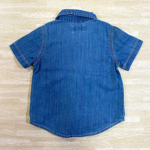 Old Navy(オールドネイビー)のオールドネイビー  デニム シャツ 2T  80 90 95  キッズ/ベビー/マタニティのベビー服(~85cm)(シャツ/カットソー)の商品写真