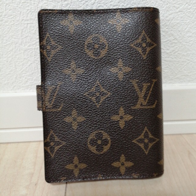 LOUIS VUITTON　手帳カバー