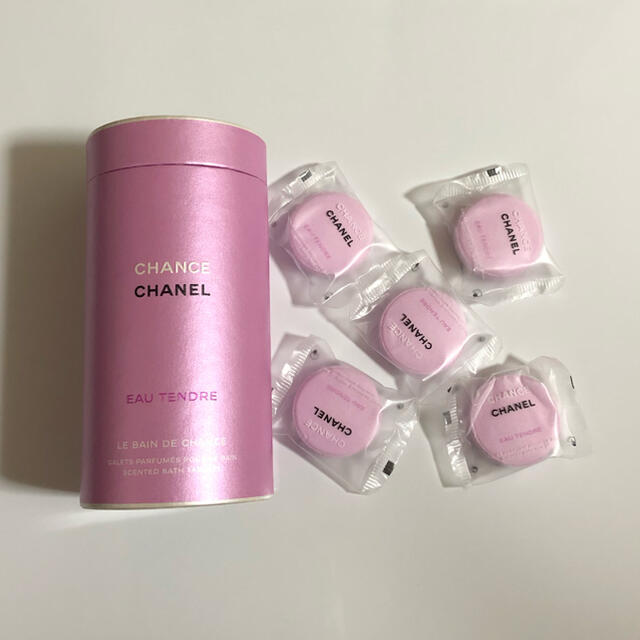 CHANEL(シャネル)のシャネル バスタブレット コスメ/美容のボディケア(入浴剤/バスソルト)の商品写真