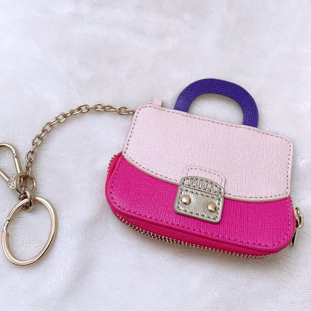 FURLA メトロポリスキーリングBAG