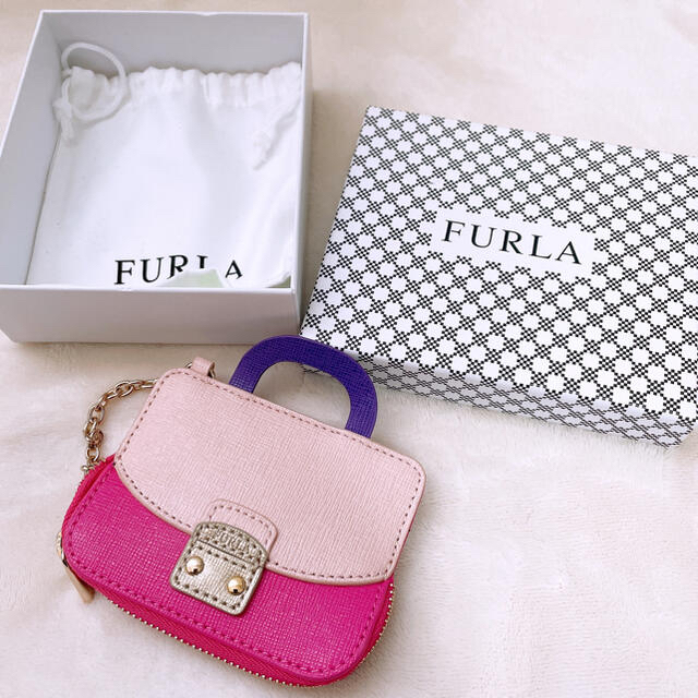 FURLA メトロポリスキーリングBAG