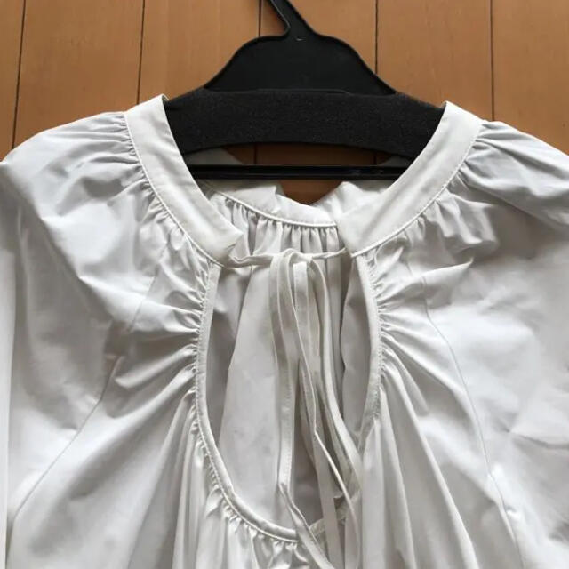 machatt マチャット バックリボンフレアブラウス 新品 | www ...