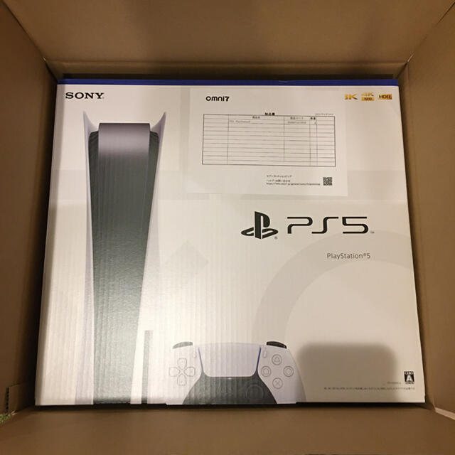 SONY(ソニー)の新品未開封 PlayStation5 PS5 本体 CFI-1000A01 エンタメ/ホビーのゲームソフト/ゲーム機本体(家庭用ゲーム機本体)の商品写真