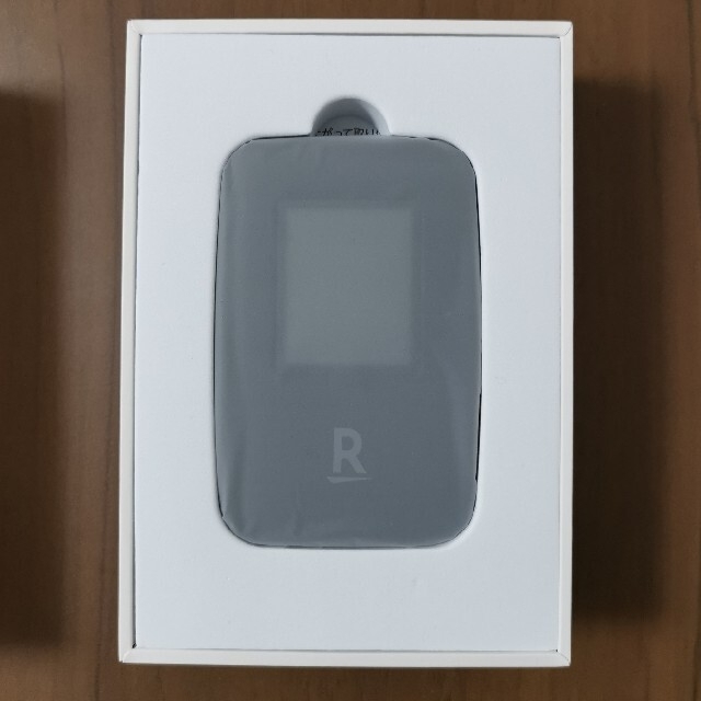 Rakuten(ラクテン)の【未使用】Rakuten WiFi Pocket ブラック スマホ/家電/カメラのスマートフォン/携帯電話(その他)の商品写真