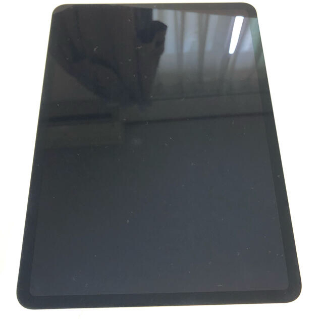 Apple(アップル)のiPad Pro11 第二世代　Wi-Fi シルバー128GB❗️早い者勝ち❗️ スマホ/家電/カメラのPC/タブレット(タブレット)の商品写真