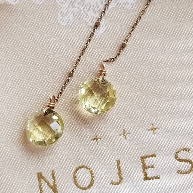 NOJESS(ノジェス)のkirari様専用　ノジェス　ペリドットピアス　K10 レディースのアクセサリー(ピアス)の商品写真