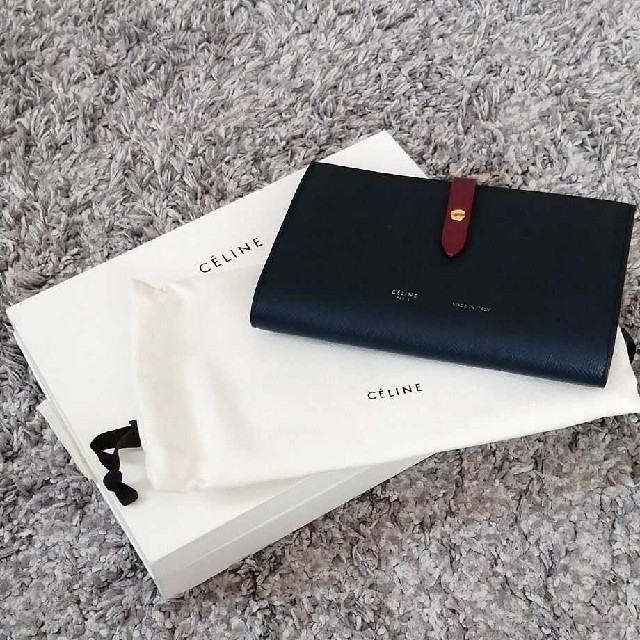 CELINE マルチファンクション　長財布