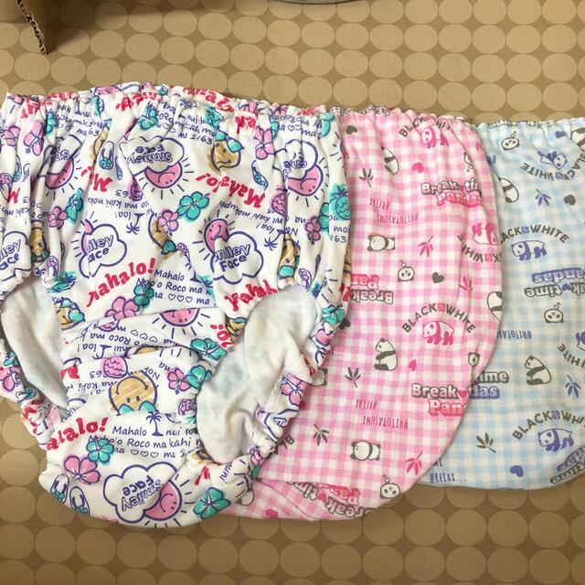 子供用　ショーツ　140センチ　4枚セット キッズ/ベビー/マタニティのキッズ服女の子用(90cm~)(下着)の商品写真