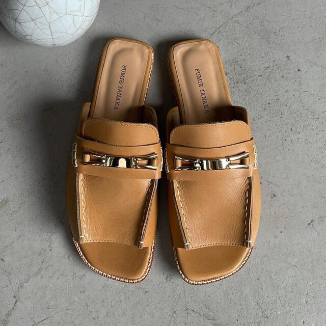 STUDIOUS(ステュディオス)のFUMIE TANAKA/フミエタナカ bit loafer sandal レディースの靴/シューズ(ローファー/革靴)の商品写真