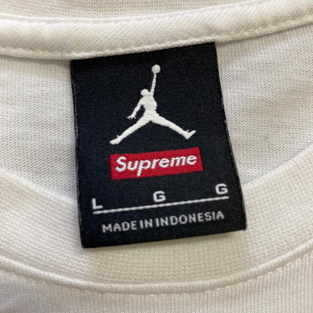 Supreme(シュプリーム)のsupreme Nike JORDAN レディースのトップス(Tシャツ(半袖/袖なし))の商品写真