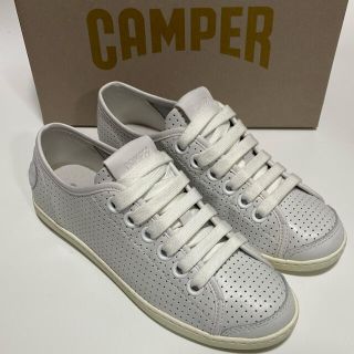 カンペール(CAMPER)の新品 Camper カンペール Uno レザースニーカー ホワイト(スニーカー)