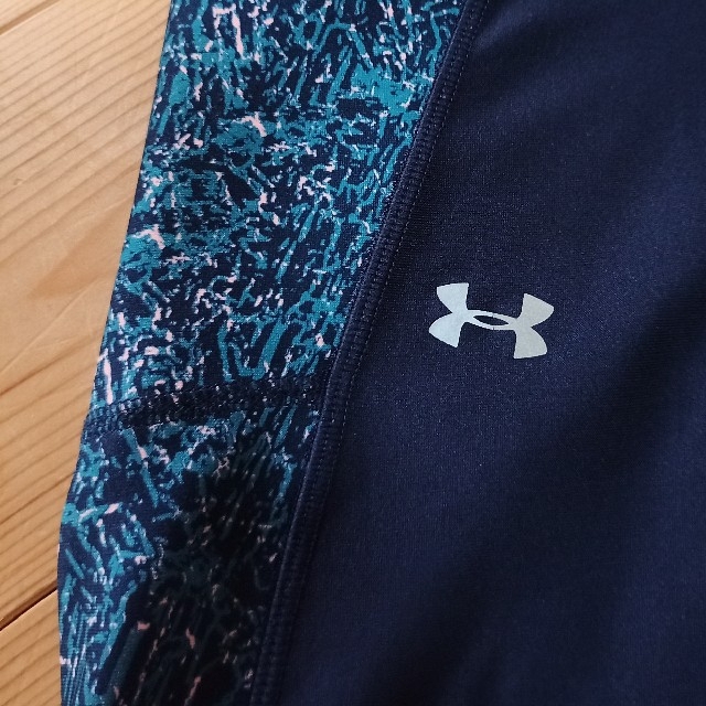 UNDER ARMOUR(アンダーアーマー)のアンダーアーマー　ジュニア キッズ/ベビー/マタニティのキッズ服女の子用(90cm~)(パンツ/スパッツ)の商品写真