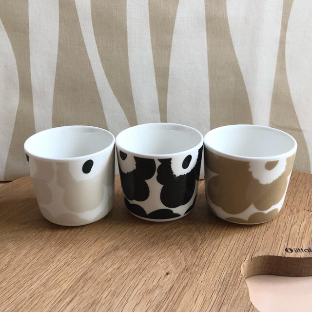 marimekko(マリメッコ)の新品 3個 marimekko UNIKKO ウニッコ ラテマグ マグカップ インテリア/住まい/日用品のキッチン/食器(食器)の商品写真