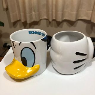 ディズニー(Disney)のディズニーマグカップ☀︎2個(グラス/カップ)