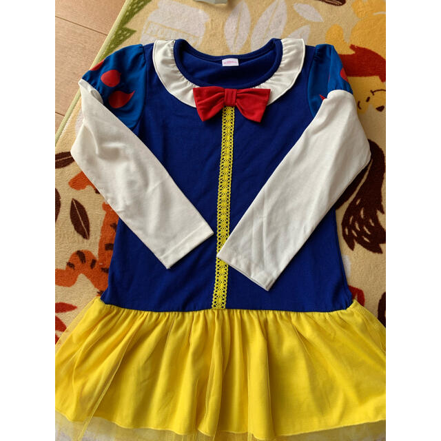 プリンセス120 白雪姫ワンピース キッズ/ベビー/マタニティのキッズ服女の子用(90cm~)(ワンピース)の商品写真