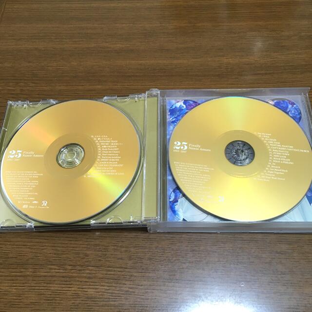 安室奈美恵 ベストアルバム エンタメ/ホビーのCD(ポップス/ロック(邦楽))の商品写真